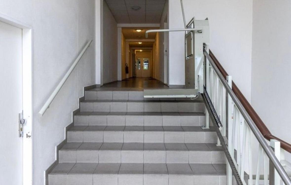 Private Apartment 1Km From Center Bratislava Extérieur photo